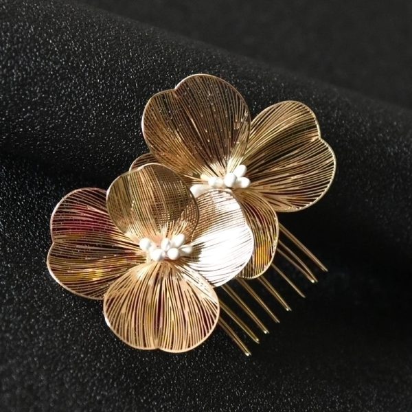 Women's Retro Flower Alloy Insert Comb - Image 5