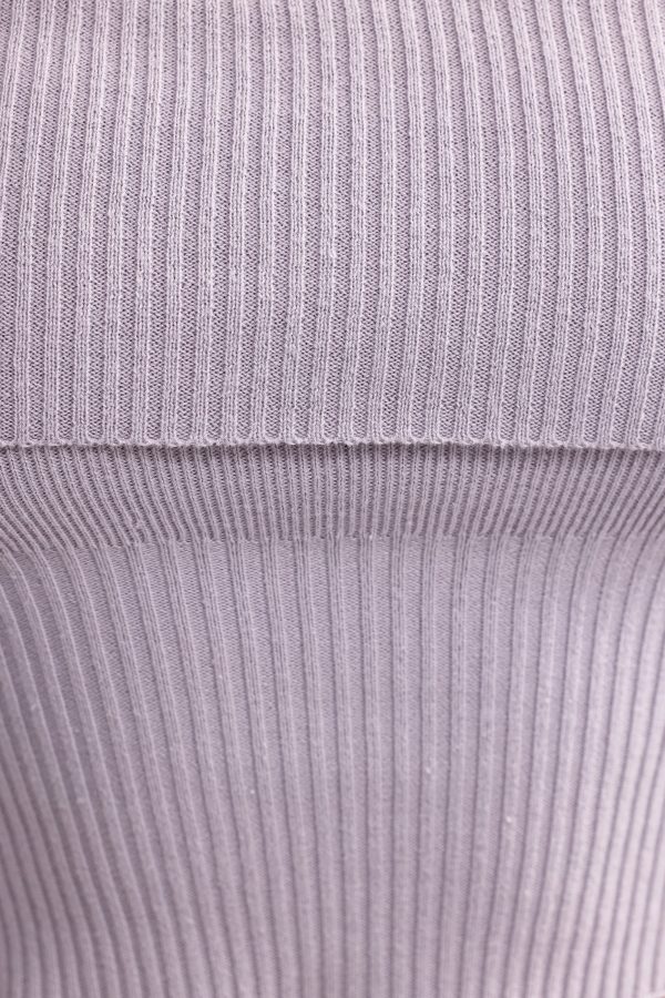 Bandeau Chunky Knit Crop Top in Dusty Lavender - Image 4