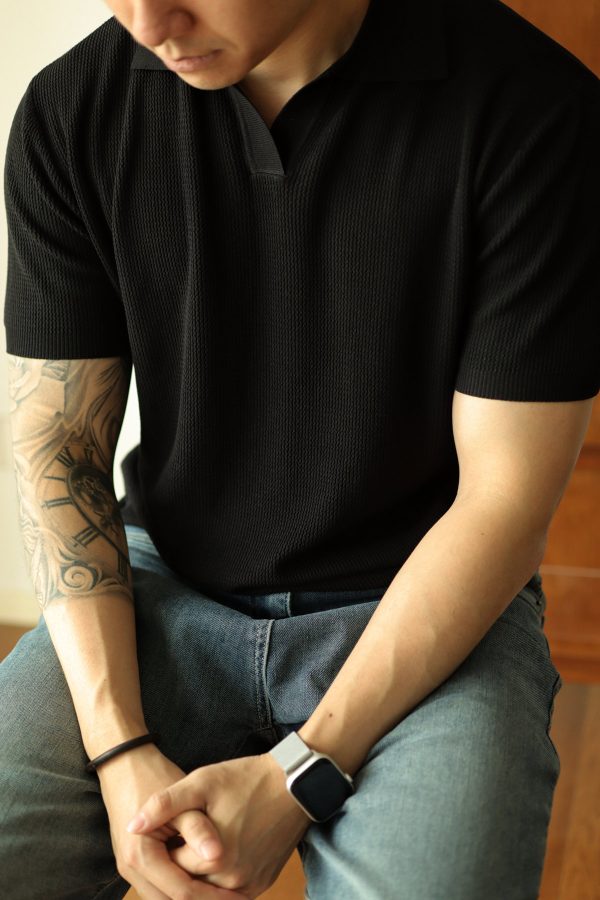 Men’s V-Neck Knit Polo Shirt