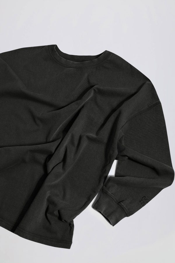 Acid Wash Long-Sleeve Oversized T-Shirt in Ash - Image 6