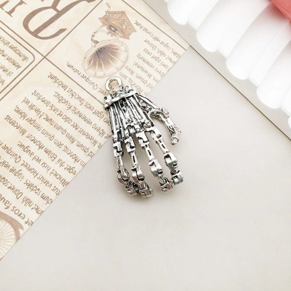 1 Piece Alloy Moon Spider Web Skull Pendant - Image 20