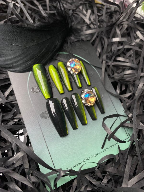 Verdant Valley Reusable Press-On Crystal Long Wearable Nails - Image 4