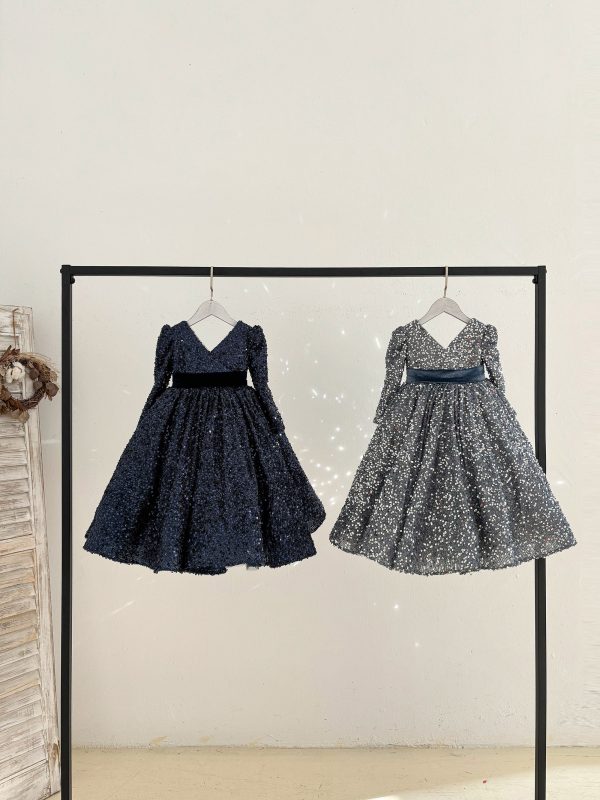 Ball Gown Long Sleeve V Neck Knee Length Sequin Kids Party Flower Girl Dress