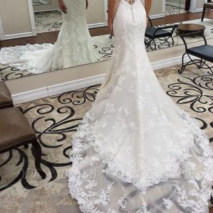 V Neck Sleeveless Chapel Train Lace Mermaid Bridal Gown Wedding Dress