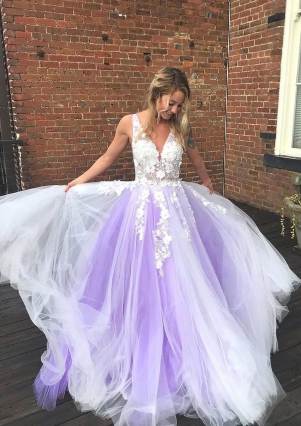 V-neck Sleeveless Lavender Lace Tulle Ball Gown Prom Party Dress - Image 3