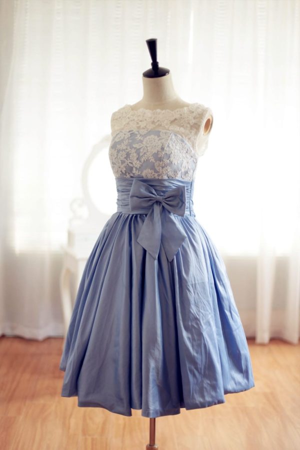 Vintage Ivory Lace Blue Taffeta Wedding Dress / Bridesmaid Dress in Knee Short Length - Image 3